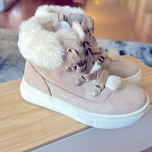 NWT Harper Canyon boots. Size 8